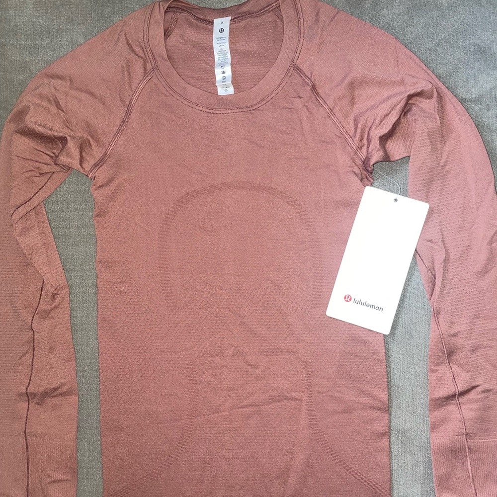 Lululemon Swiftly Tech Long Sleeve